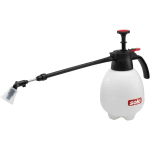 Solo® Two-Liter Hand Sprayer with Telescoping Wand