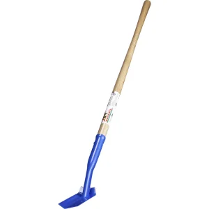 Corona® Trenching Shovels - view 4