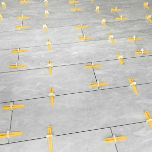 QEP 1/16″ LASH Tile Leveling System Clips | 1/16″ Clips – Bag of 100 - view 2