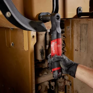 Milwaukee® M12 FUEL™ 3/8˝ Ratchet Kit - view 2