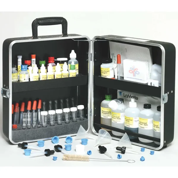 LaMotte® STH-7 Soil Macronutrient Test Kit
