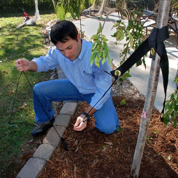 DeWitt Tree Stake Kit