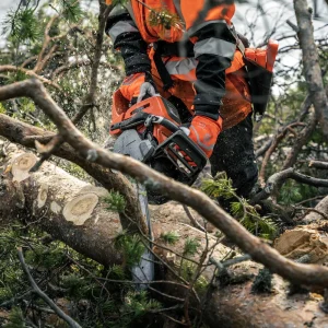 Husqvarna® 550 XP Mark II Chainsaws - view 4