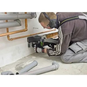 Eibenstock Wall Slotter with Dust Extraction - view 3