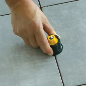 Alpha EZ Click Screw Caps - view 2