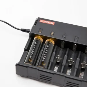 Illumagear Klarus C8 8-Bay Universal Battery Charger - view 3