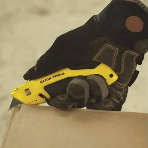 Self-Retracting Utility Knife - view 2