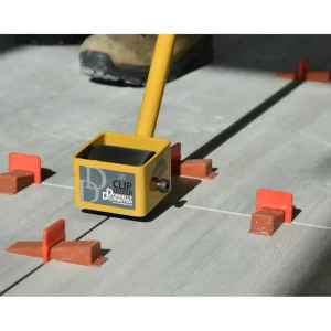 Donnelly Distribution Clip Dozer